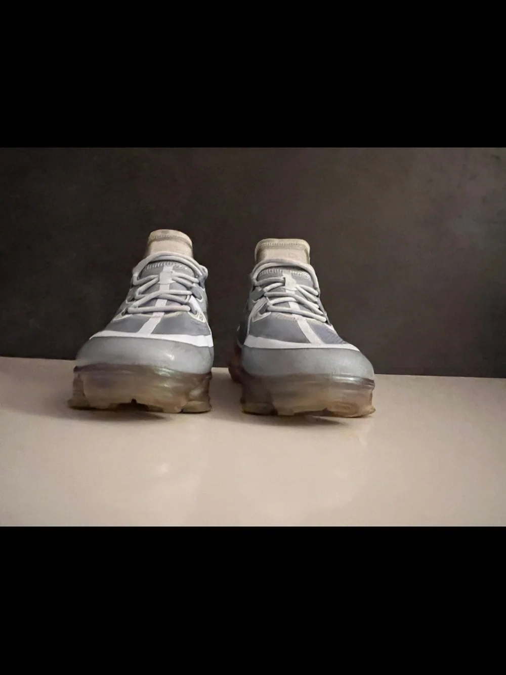 Nike Air VaporMax Indigo Fog Pure Platinum Blue AJ2617-001 Wmns 8.5 / 7Y shoes
